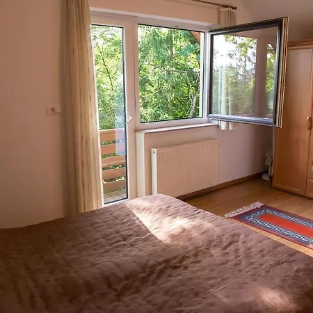Apartamento Kleinhaus Am Rande Des Waldes *