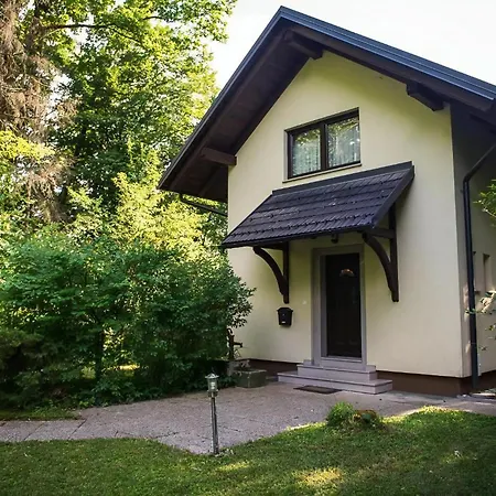 Apartment Kleinhaus Am Rande Des Waldes