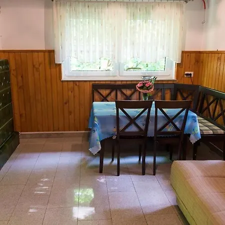 Drulovka House * 克拉尼